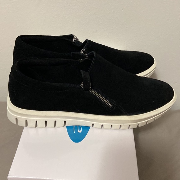 Aqua College suede shoes 8.5 - Picture 5 of 7